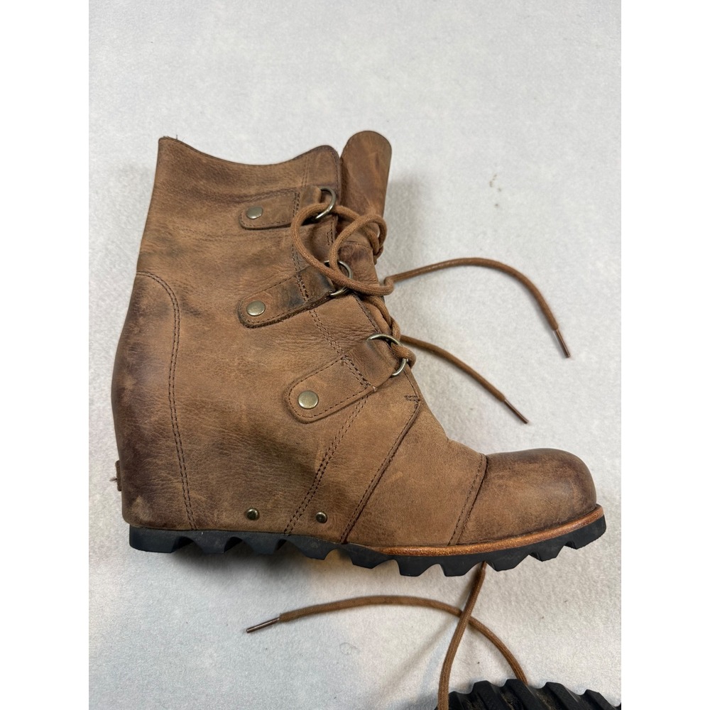 Sorel Lea Wedge Boots Brown Leather Lace Up Ankle Booties Lug Sole Womens - Picture 2 of 5